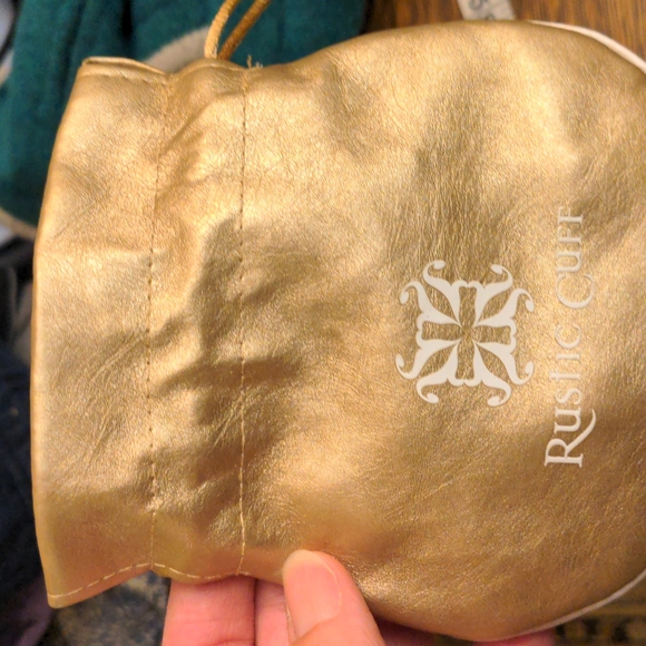 Rustic cuff - Picture 3 of 3